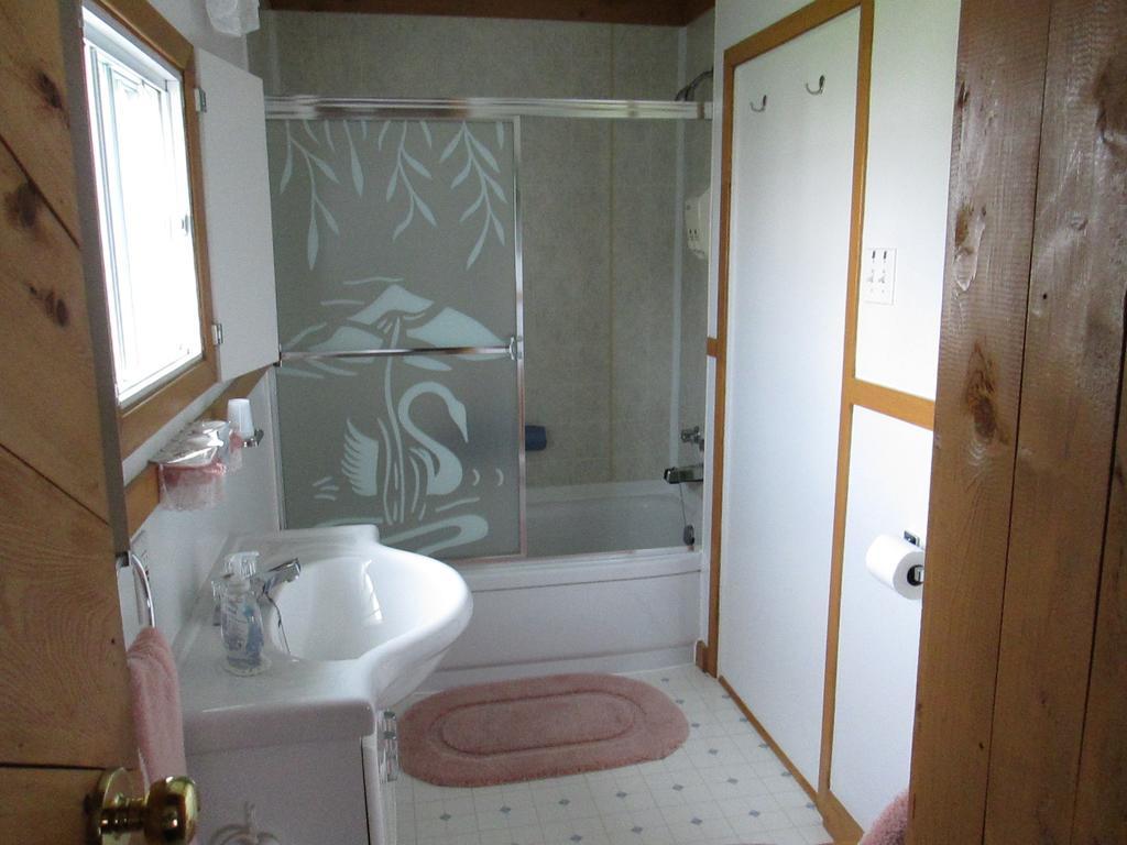 Gite Les Acres Tranquilles B&B Port-Daniel Room photo